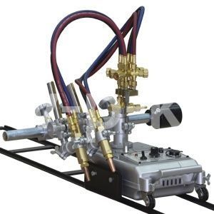 ПТК Машина для резки листов CG-30 II (2 резака,2 рельса) фото