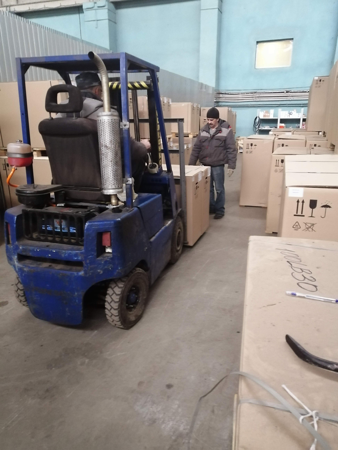 Пополнение склада в Воронеже поршневыми компрессорами