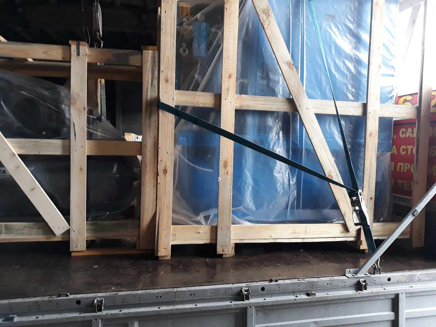 Отгрузка дилеру компрессора ВК30-8-500Д