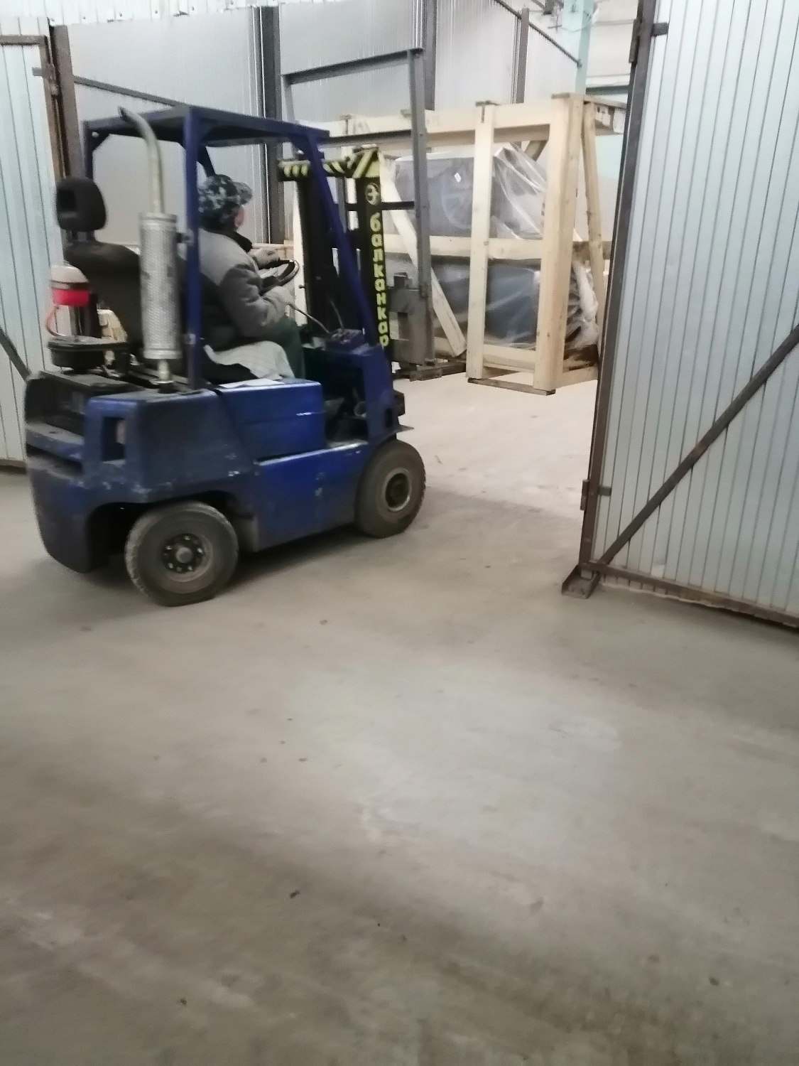 Поступление на склад компании ВПК